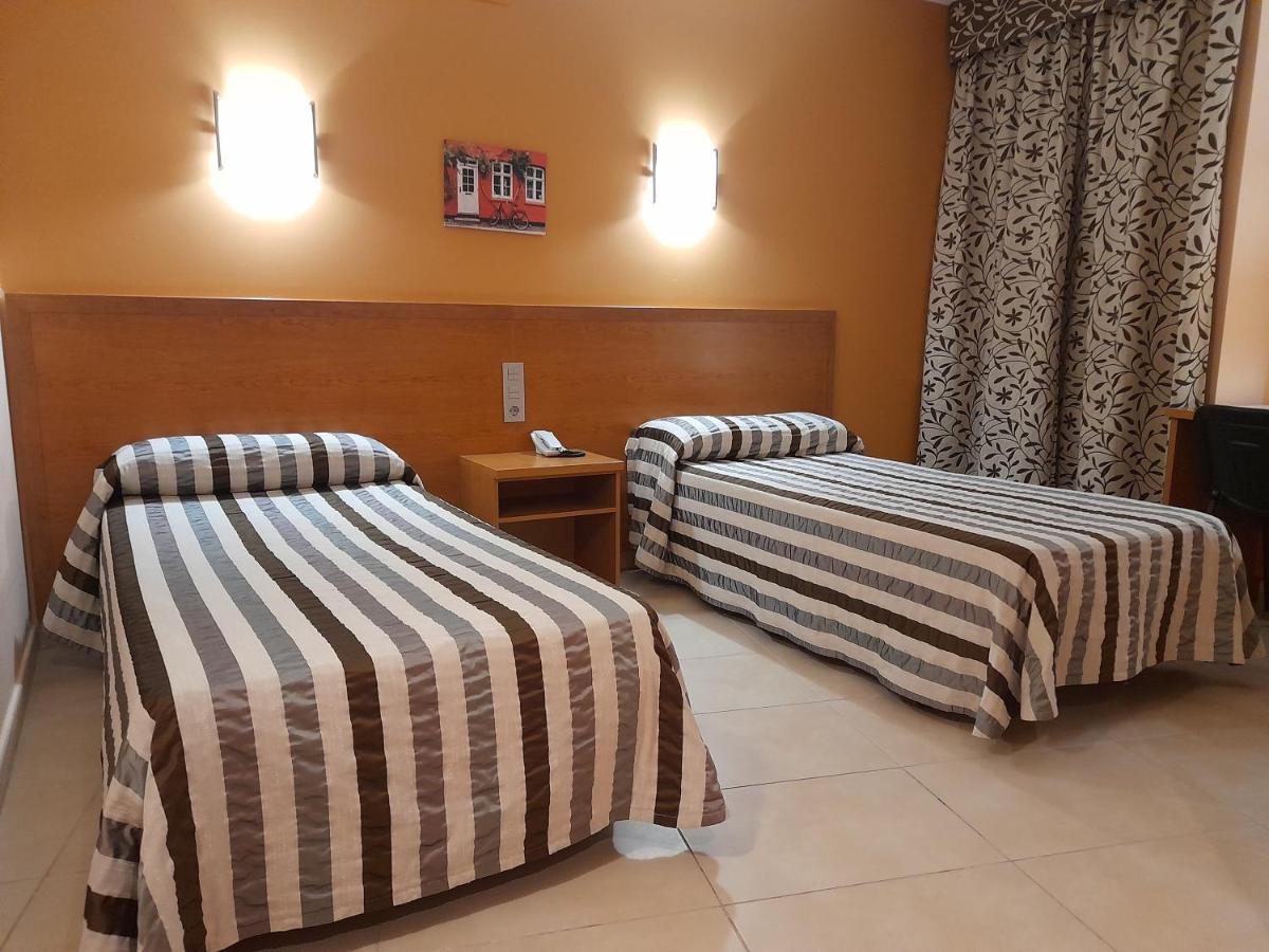 Hotel Avenida Morella Εξωτερικό φωτογραφία