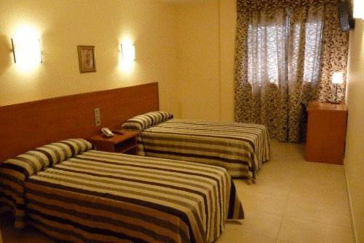 Hotel Avenida Morella Εξωτερικό φωτογραφία
