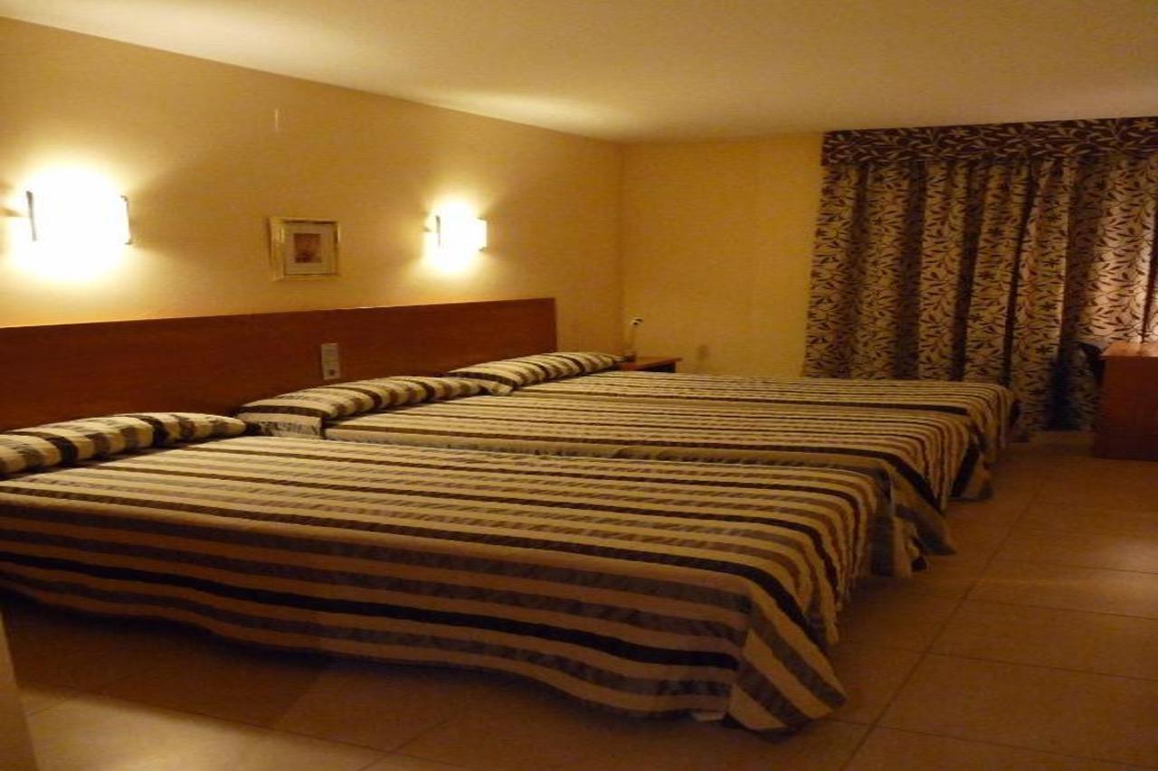 Hotel Avenida Morella Εξωτερικό φωτογραφία