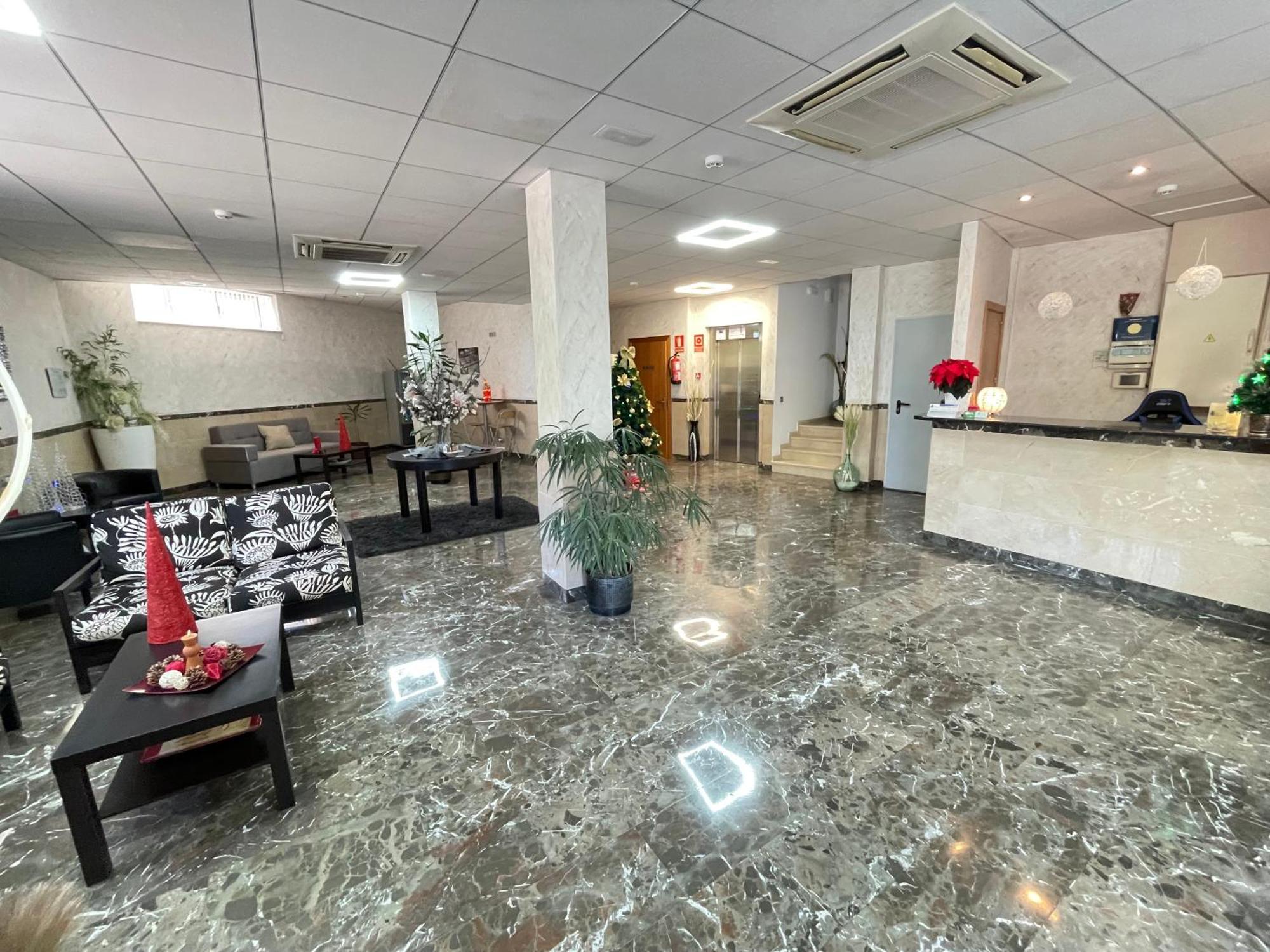 Hotel Avenida Morella Εξωτερικό φωτογραφία