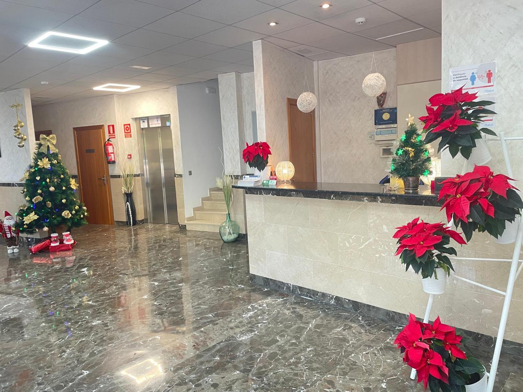 Hotel Avenida Morella Εξωτερικό φωτογραφία